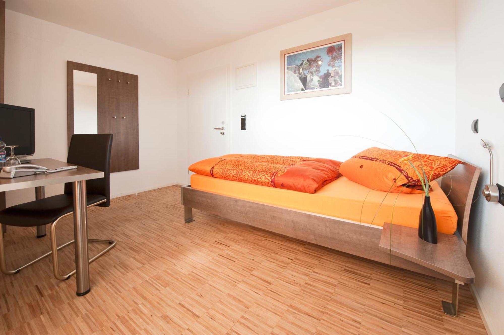 Hotel Merlin Filderstadt Dış mekan fotoğraf